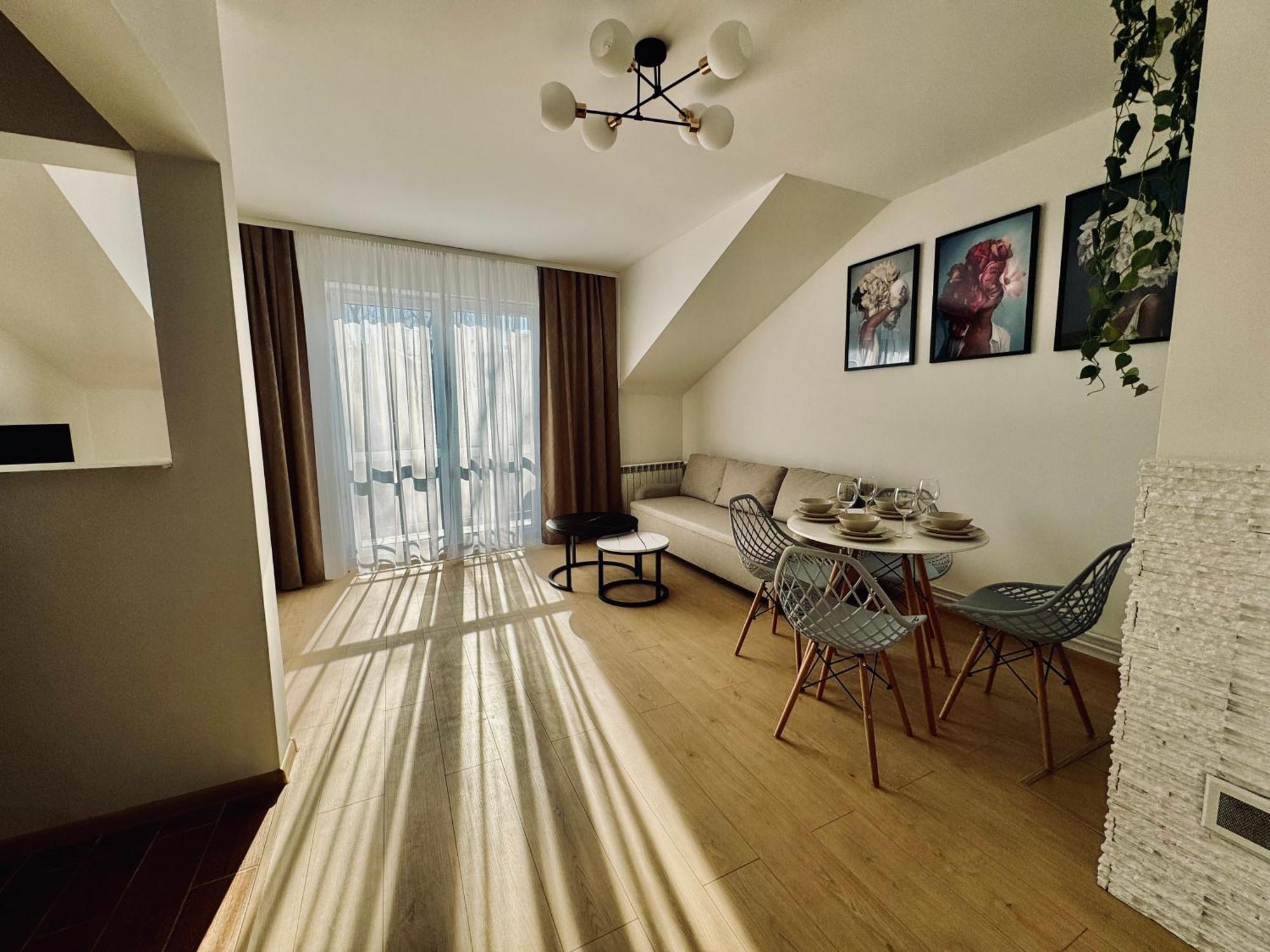 Apartament Wisteria Przemyśl Exterior foto